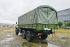Camión especial todoterreno 6×6 clásico DFEQ2100E6D_tracción de seis ruedas 245 vehículo de transporte de punta puntiaguda 140_vehículo militar de morro largo de 190 caballos de fuerzaCamión