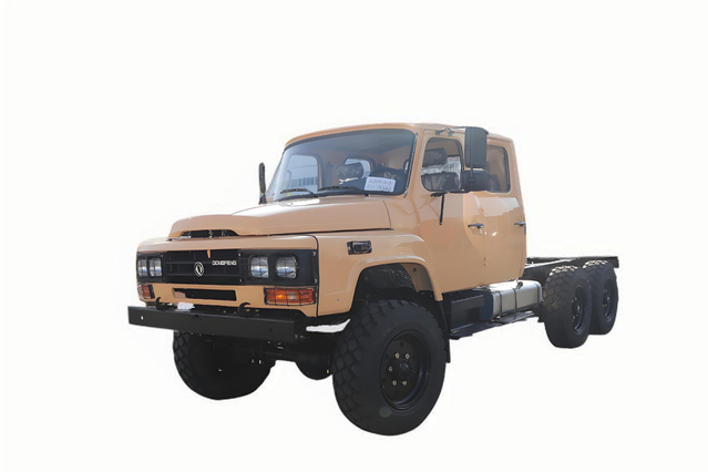 EQ2082 chasis de camión todoterreno de punta puntiaguda de doble hilera_chasis todoterreno de punta larga personalizado 6 * 6 con tracción en seis ruedas _ DF chasis modificado de 170 caballos de fuerza para exportación