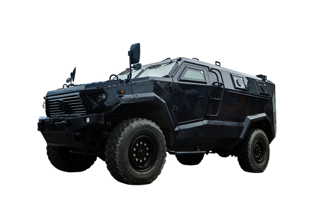 Cummins 210 HP DF Número de teléfono del fabricante del vehículo de asalto blindado especial todoterreno 4×4_Exportación de furgoneta/carga/transporte de personal 4×2 personalizable_Weichai/Yuchai protección contra incendios y policía cotización de suspensión independiente