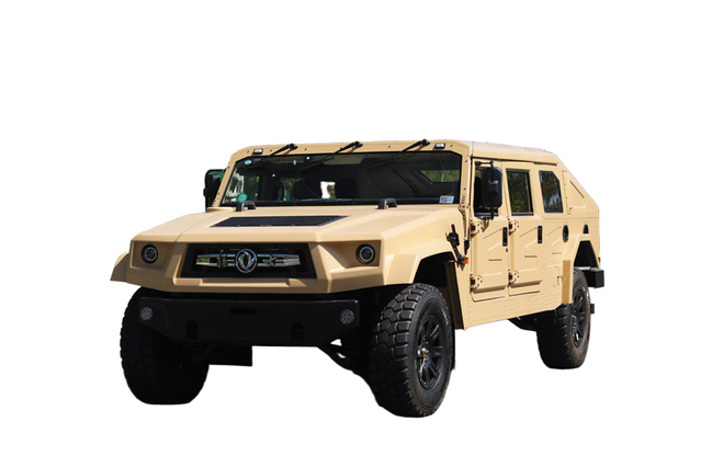 Caja trasera con vidrio 195 caballos de fuerza DF Chasis todoterreno EQ2063 camioneta fastback modificada número de teléfono de ventas_Vehículo de inspección todo terreno con tracción en las cuatro ruedas M50 Cotización de configuración de vehículo especial Warrior_4 * 4 vehículo de inspección de matrícula Warrior de alta movilidad versión civil vehículo de soporte de mantenimiento precio de fabricante