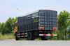 DF Fabricante de camiones de transporte con puerta trasera hidráulica Yuchai 4 × 2 de 260 HP_Cummins/Weichai/Sinotruk Modificación del chasis de vehículo especial todoterreno 4 × 4 Cotización de exportación de 10/15/20 toneladas_Dos ejes y neumáticos gemelos traseros para tirar de ganado vacuno y ovino, configuración de carga de carga de vegetales y granos