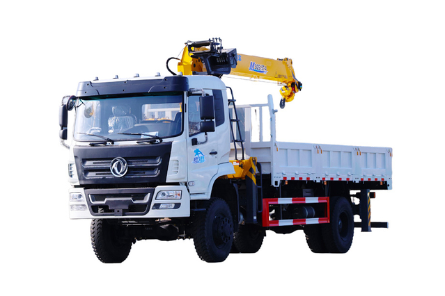 DF Vehículo especial todoterreno Weichai 4 × 4 de 210 HP Fabricante de grúa para camión de 6,3 toneladas_Se puede modificar cotización de exportación de carga/descarga/rescate en carretera 4×2_Placa de excavadora personalizada/placa plana/furgoneta/barril/saneamiento/vehículo de ingeniería